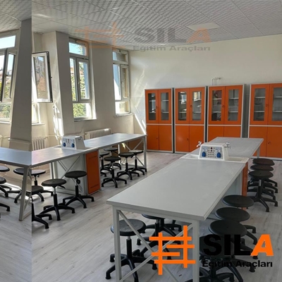 Atatürk İlkokulu Fen Laboratuvarı