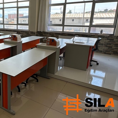 Niksar Anadolu Lisesi Kimya Laboratuvarı